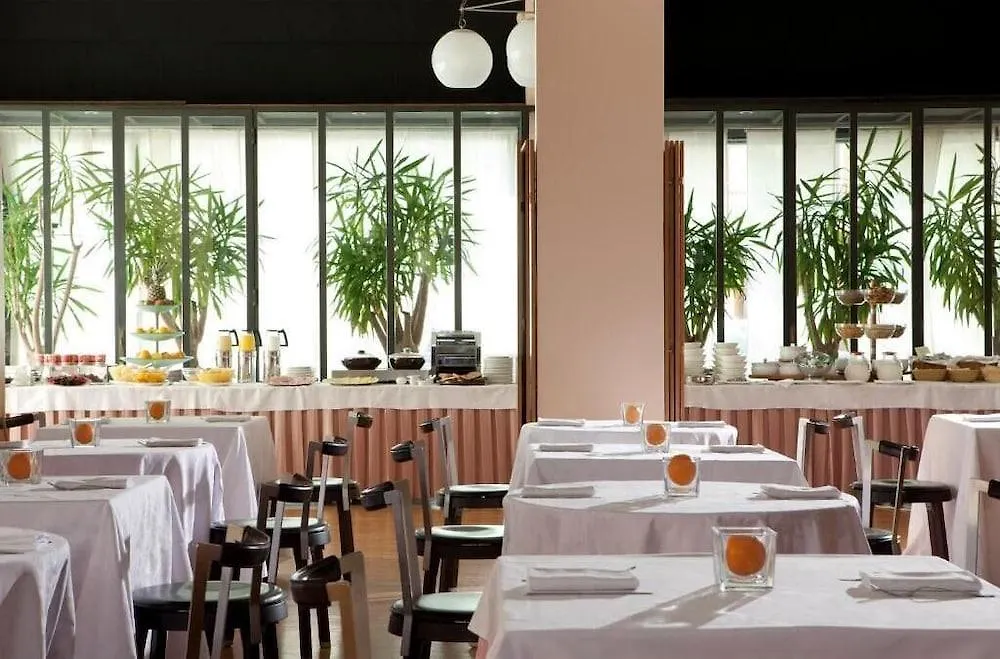 Hotel Raffaello Milan 4*,  Italy