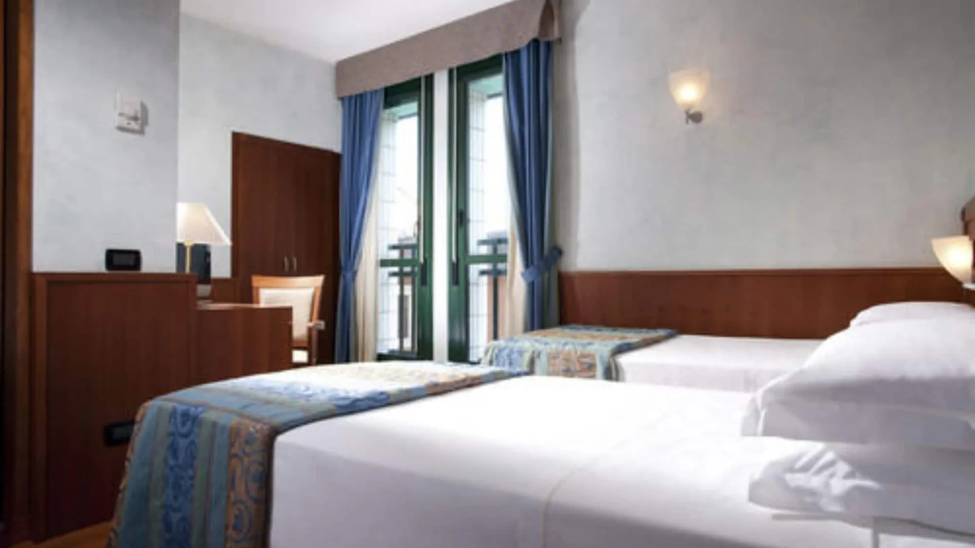 Hotel Raffaello Милан