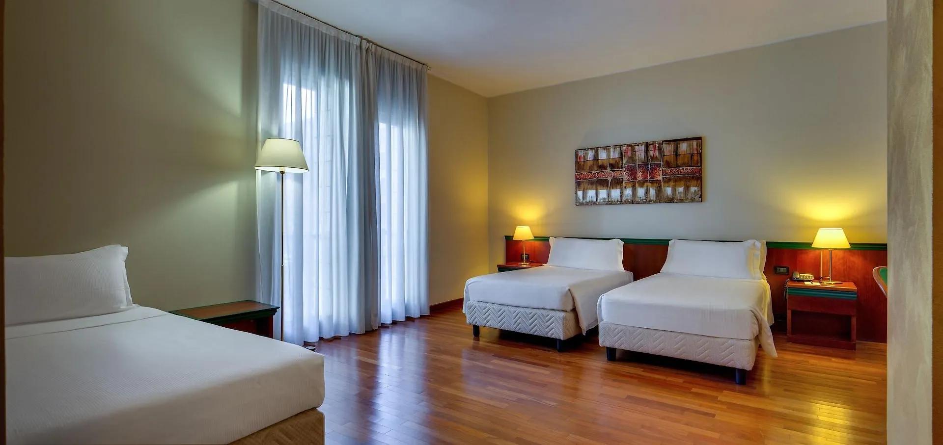 Hotel Raffaello Милан