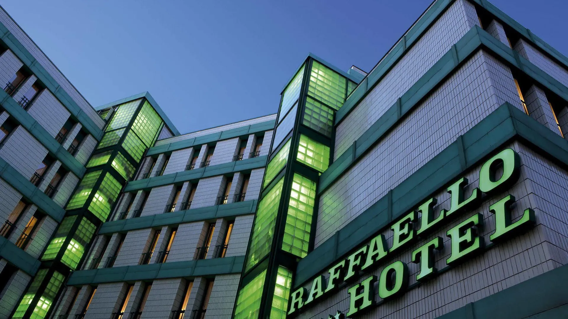 Hotel Raffaello Милан Италия